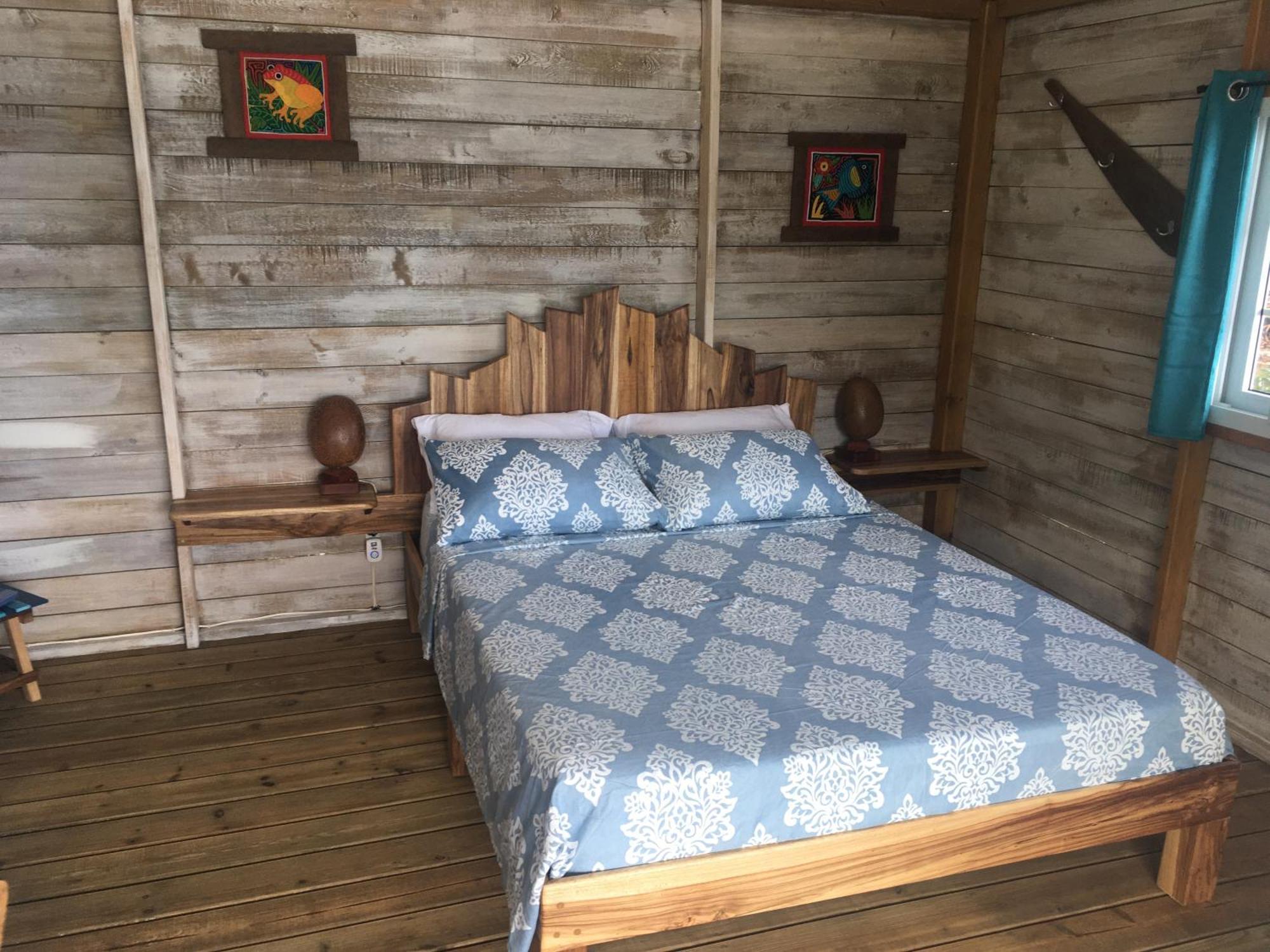 Tierra Oscura El Toucan Loco Floating Lodges מראה חיצוני תמונה